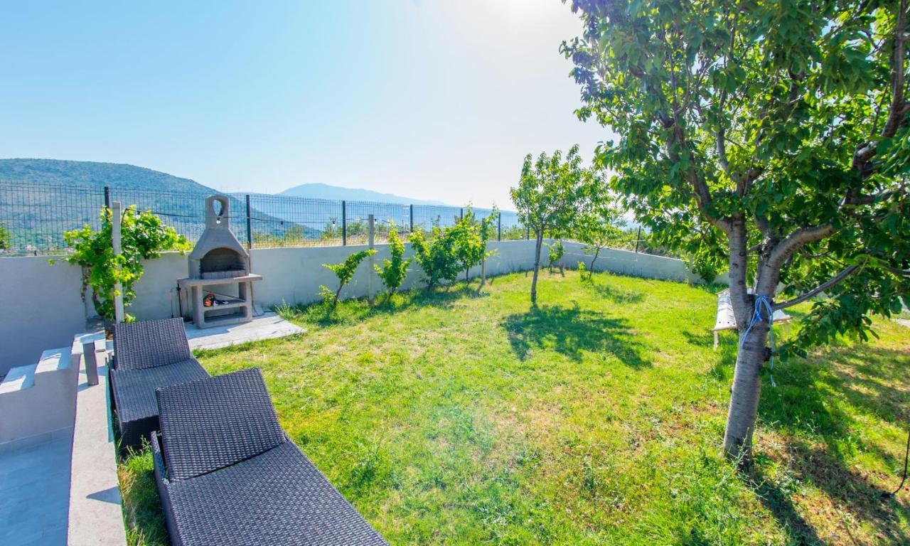 Villa Carpe Diem - With Private Pool Mostar Exterior foto